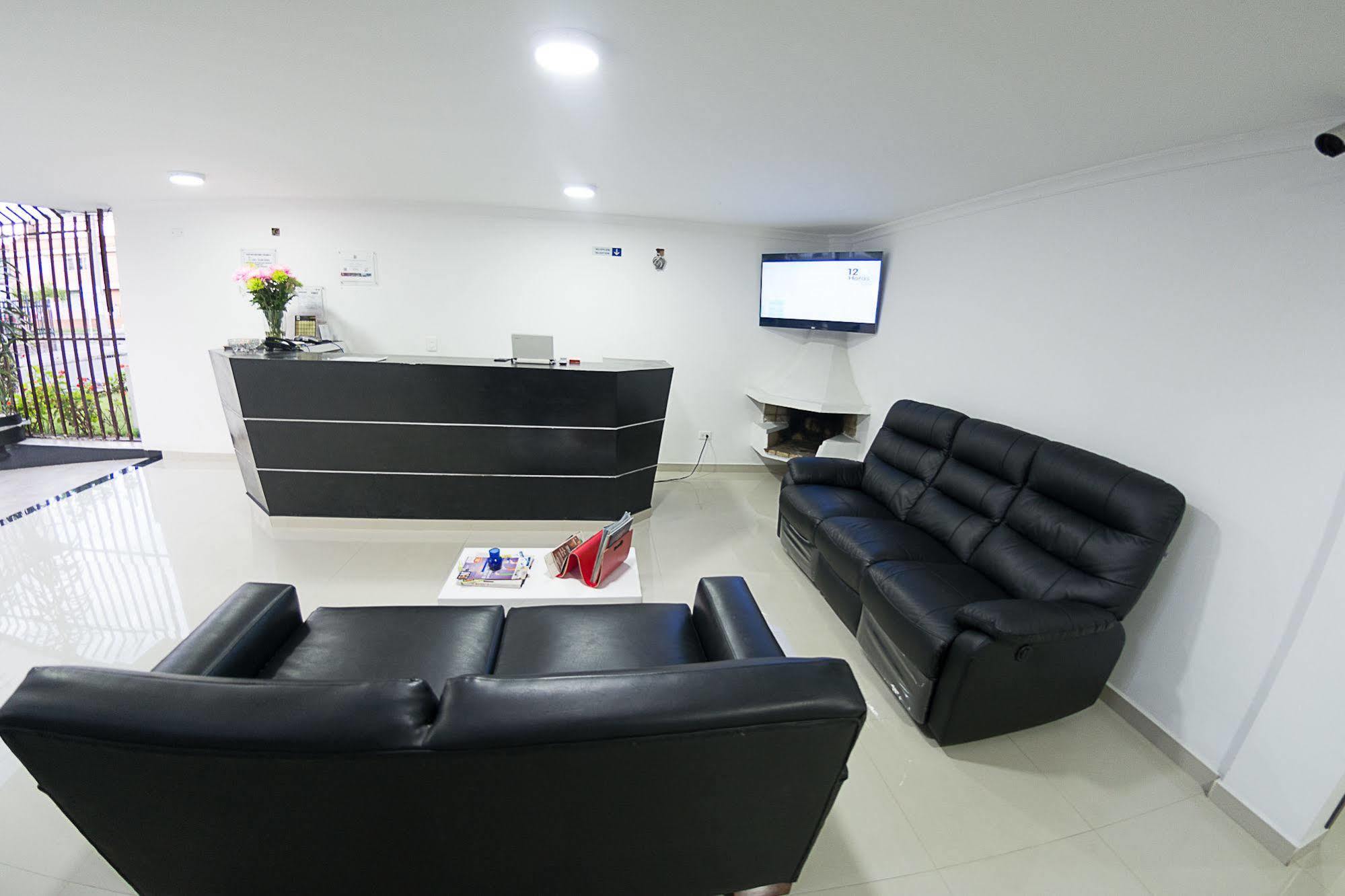 Hotel Metro 26 Bogotá Extérieur photo